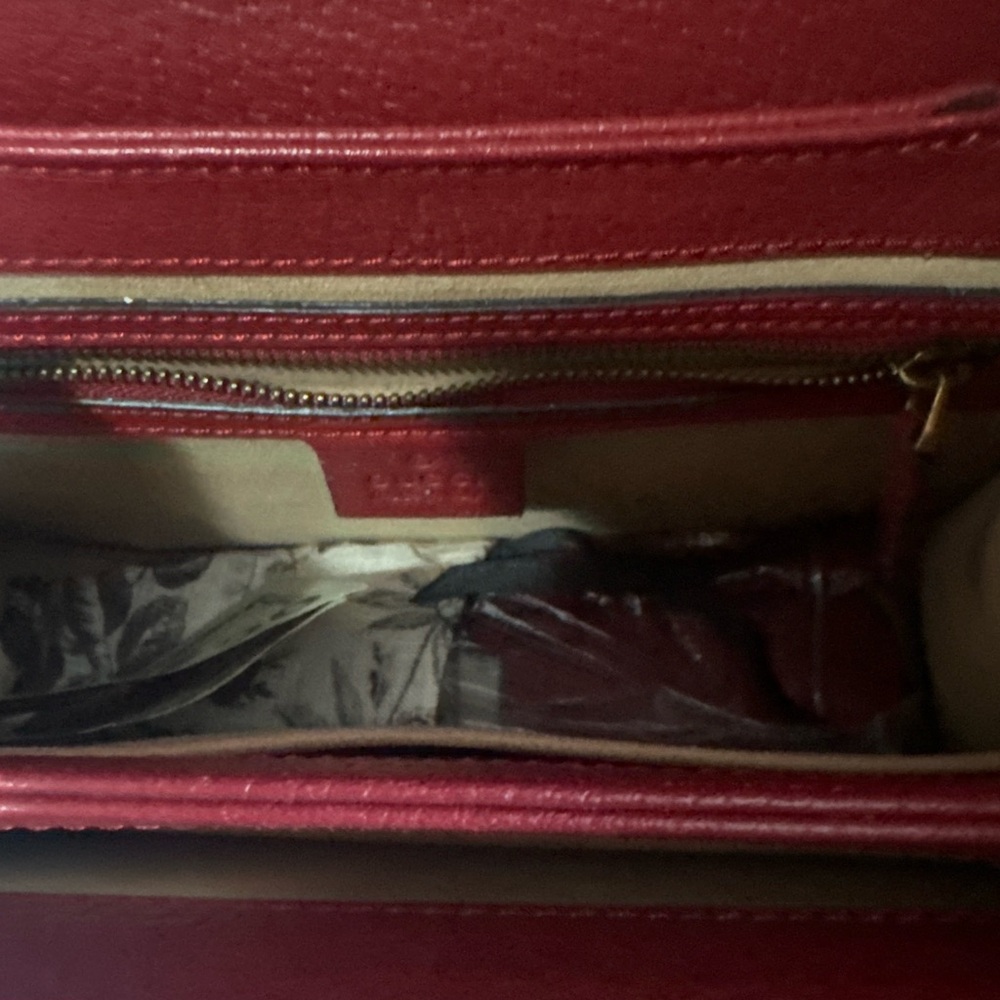Gucci Red and Beige Mini Bag with Bee Accent - Picture 7 of 7